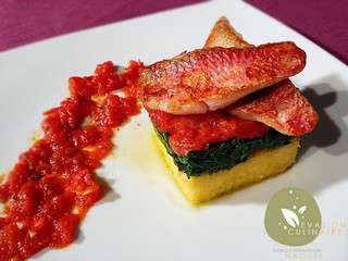 Rougets sur fondue d’épinards et polenta