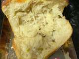 Pull apart bread à l’oignon vert, ail et fromage