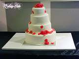 Wedding cake blanc et rouge
