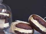 Toquée de cookies – Sandwich-cookies glacés (cookies chocolat, pépites de chocolat blanc et noix)