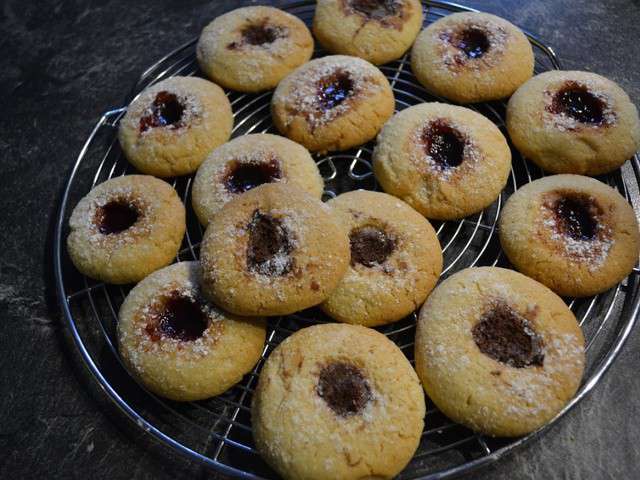 Recettes de Sablés à la confiture de Fondant Et Croustillant