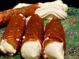 Syllabub citron-cerise ou crème aérienne alcoolisée, pour fourrer des Brandy Snaps ou délices british croustillants