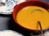 Soupe épicée à la courge butternut & au beurre d’arachide