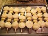 Brochettes de coquilles Saint-Jacques et champignons au confit de citron