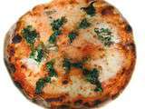 Pizza aux merguez et aux pommes