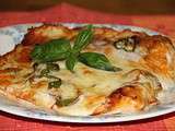 Pizza aux pommes, bacon et cheddar