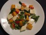 Salade aux pêches, feta et érable