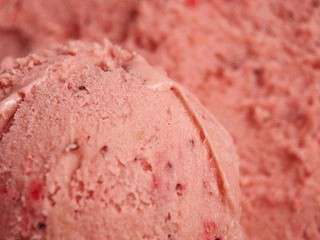 Crème glacée aux fraises