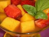 Soupe de fraises et mangue au basilic et citron vert