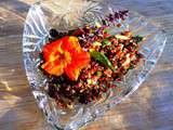 Tabouleh quinoa rouge, fruits secs et amandes
