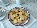 Biscuits carrés à la noix de coco