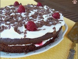 Gâteau chocolat façon forêt noire aux framboises