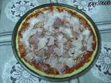 Pizza bacon/jambon/chorizo