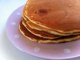 Pancake pour le petit déjeuner de dimanche ,　朝食にパンケーキ
