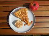 Tarte aux pommes et coulis de caramel beurre salé