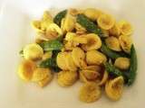 Orecchiettes au poulet korma et pois gourmands