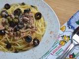 Spaghetti au thon, câpres et olives noires