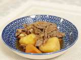 Ragoût japonais de bœuf et pommes de terre (nikujaga)