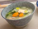Soupe miso au saumon et légumes