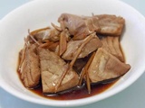Thon mijoté à la sauce soja et au gingembre (maguro no kakuni)