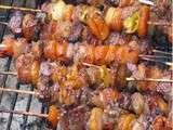 Brochettes d'agneau aux fruits secs