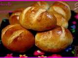 Pain au lait au citron et au pavot