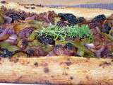 Tarte fine aux oignons, poivrons et raisins