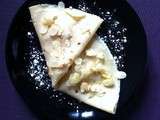 Crêpes aux pommes caramélisées et amandes effilées