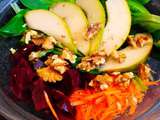 Salade COMPOSÉE aux cerneaux de noix - Kamika