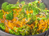 Poêlée de brocolis et carottes à l’asiatique