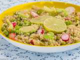 Salade de quinoa, avocat et légumes printaniers