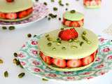 Macaron pistache fraise et rhubarbe curd