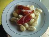 Gnocchi à la crème de parmesan au jambon Pata Negra