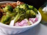 Salade de brocolis, poulet, pomme de terre au wasabi