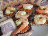 Tartines de crevettes marinées aux épices et sa tapenade de légumes