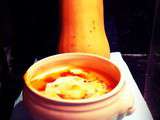 Soupe à la courge butternut au piment d’Espelette avec sa nage de pomme grillée au fromage de chèvre