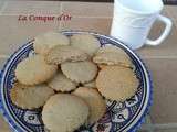 Biscuits à la farine de blé noir et aux noisettes