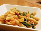 Penne aux crevettes et épinards et sauce tomate maison