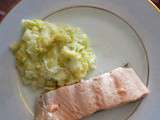 Saumon vapeur a la fondue de poireaux