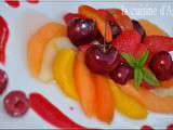 Salade de fruits frais pochés au coulis de framboises