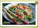 Salade asiatique aux crevettes et poulet