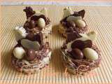Poulettes sur nids en sablés et crème patissière praliné-chocolat blanc