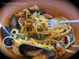 Spaghetti aux moules, sauce à la provençale