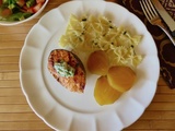 Vacances en cuisine 12 - Darnes de saumon au beurre de basilic