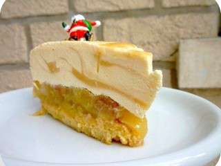 Entremet pomme, poire et mousse au caramel salé