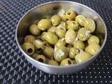 Olives vertes Apéritives à l'ail