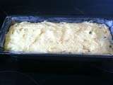 Cake aux fruits confits et aux raisins secs