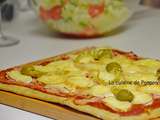 Pizza tomate, jambon, fromage
