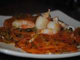 Spaghetti de légumes avec saint jacques et crevettes flambées aux whisky