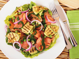Salade estivale de saumon et courgette grillée